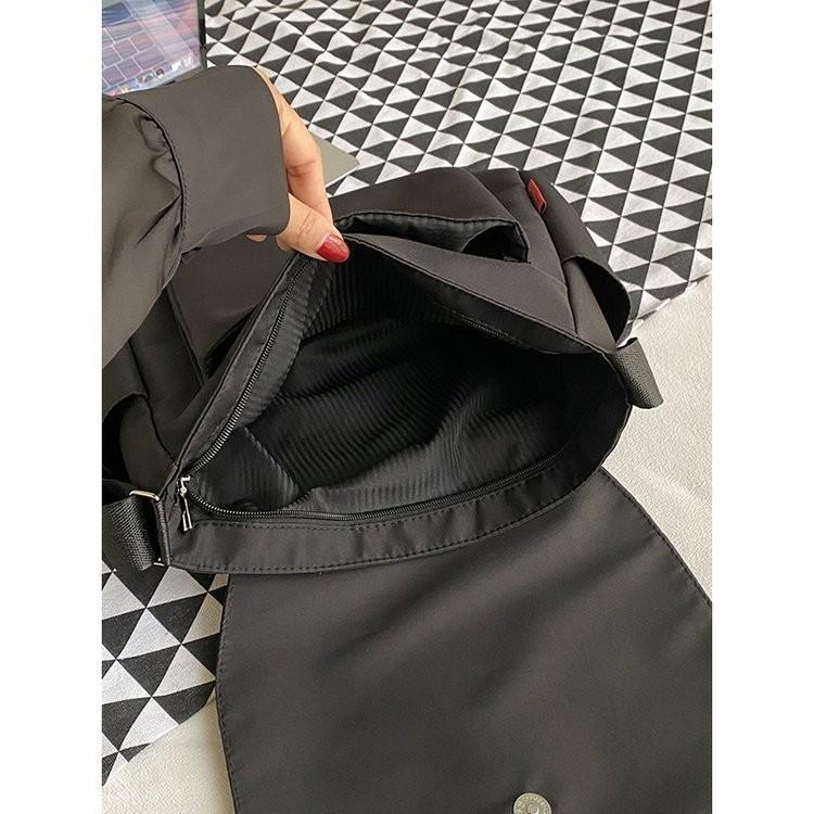 

Trendy Large Canvas Crossbody Bag For Women Perfect For Everyday Outfits And Commutes