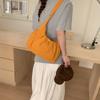 Designer-Stil Karierte Kordelzugtasche Mit Hängeschnalle Fröhliche Ausstrahlung Kann Als Schultertasche Oder Umhängetasche Getragen Werden