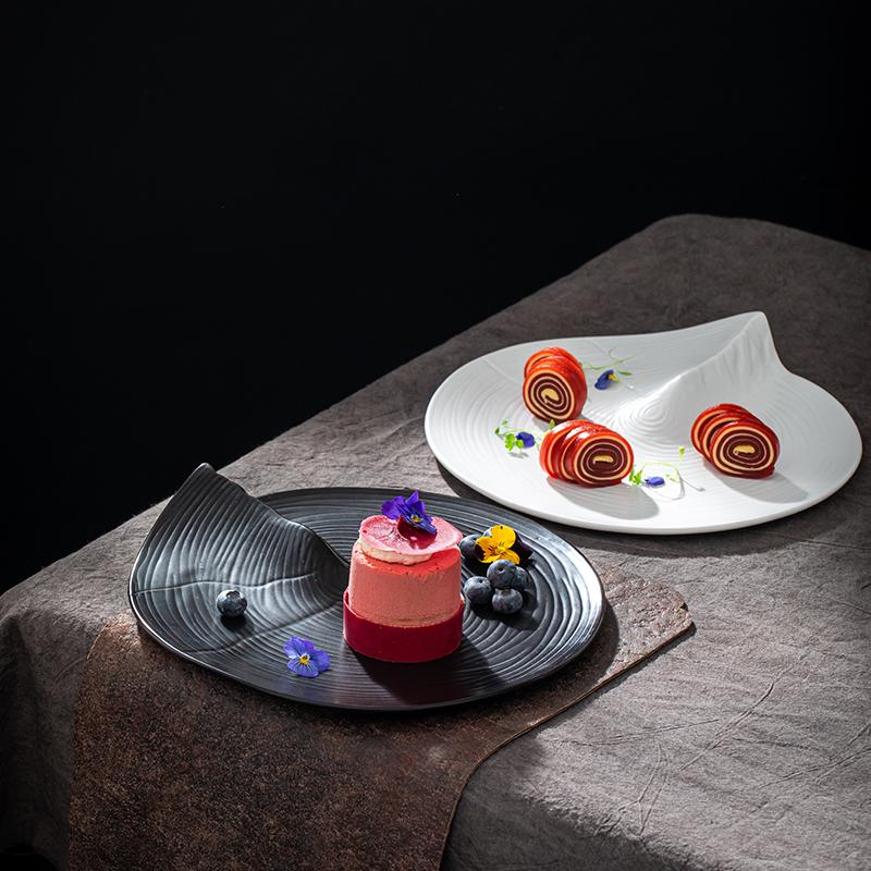 Round Stripe Ceramic Dinner Plate Restaurant Special-shaped Irregular Dessert Plate Hotel Restaurant Tableware Kitchen Utensils