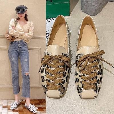 Flat-bottomed Loafers Women Autumn New Flat-bottomed Leopard Casual Women Shoes Square Toe Lace-up Flats Single Shoes