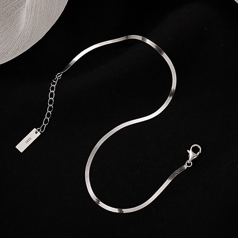 Versatile S925 Sterling Silver Anklet for Girls - Simple, Stylish Foot Chain for Summer and Autumn