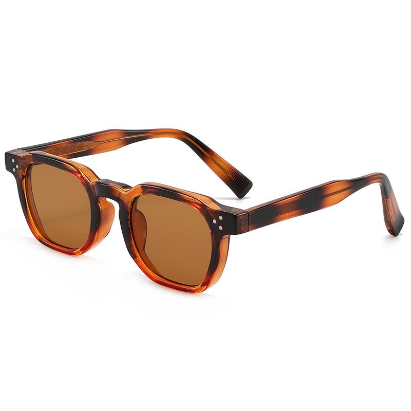 Classic Retro Square Frame High-End Sunglasses: Unisex Fashion