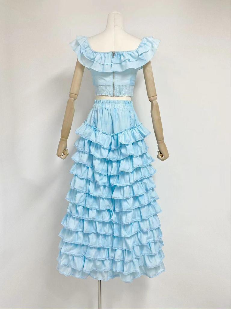 Elegante Completo Estate 2024 con Top a Scollo Quadrato e Gonna Lunga a Strati per Donna