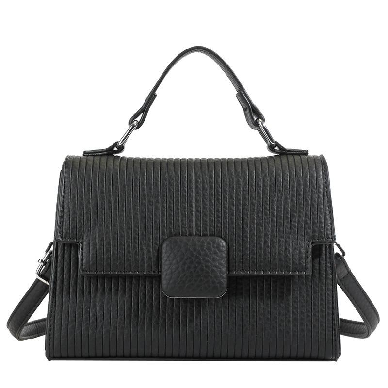 

Нишевая сумка женская новая модная трендовая на плечо универсальная сумка-мессенджер маленькая квадратная сумка чёрный