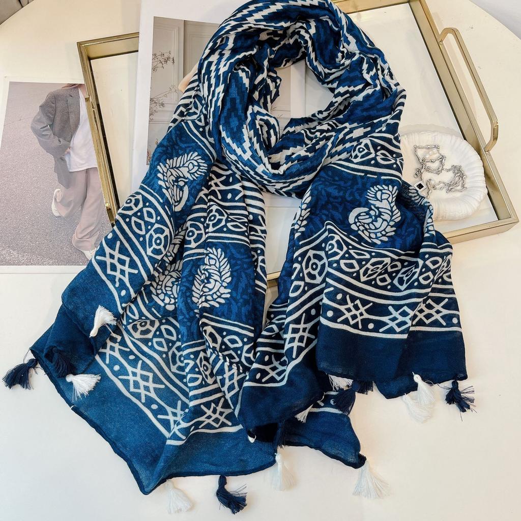 Breathable Lovely Floral Polyester Soft Scarf Boho Chic Tassel Shawl Women Perfect for Travel & Casual Muslim Hijab 180*90Cm