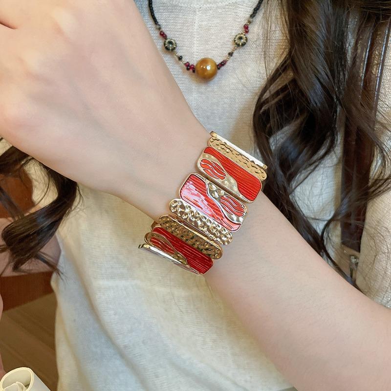 Women Stylish Bangles Two Tone Enamel Printed Spliced Square Geometric Chunky Gold Silver Metal Elastic Popular Bracelets