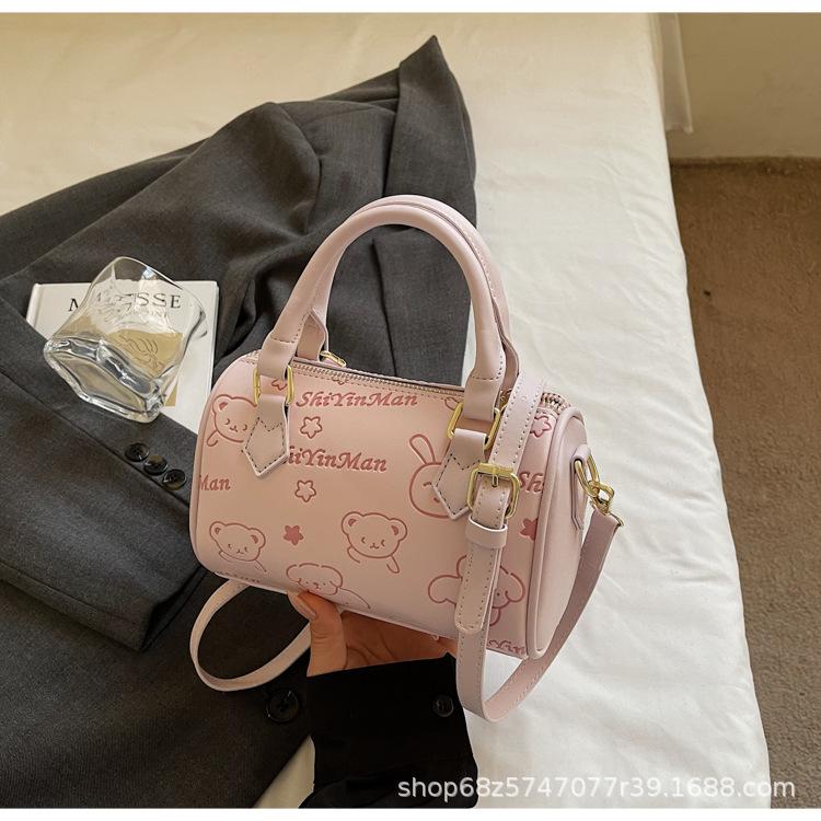 High-end Texture Small Bag Women's 2025 New Summer Popular Versatile Crossbody Bag Fashionable Super Hot Hand-to-hand Pillow Bag