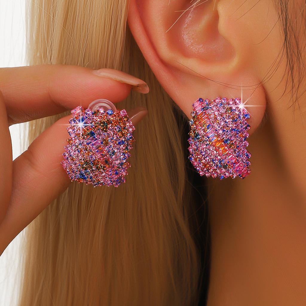 Cross border wholesale fashion temperament, high-end design, colorful diamond earrings, women's ear accessories in stock