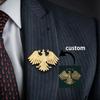 Vlastní brože s orlem pro muže Personalizace Jakékoli logo Znak Brož Zlatá barva Nerezová ocel Dekorativní šperk Dárek k narozeninám