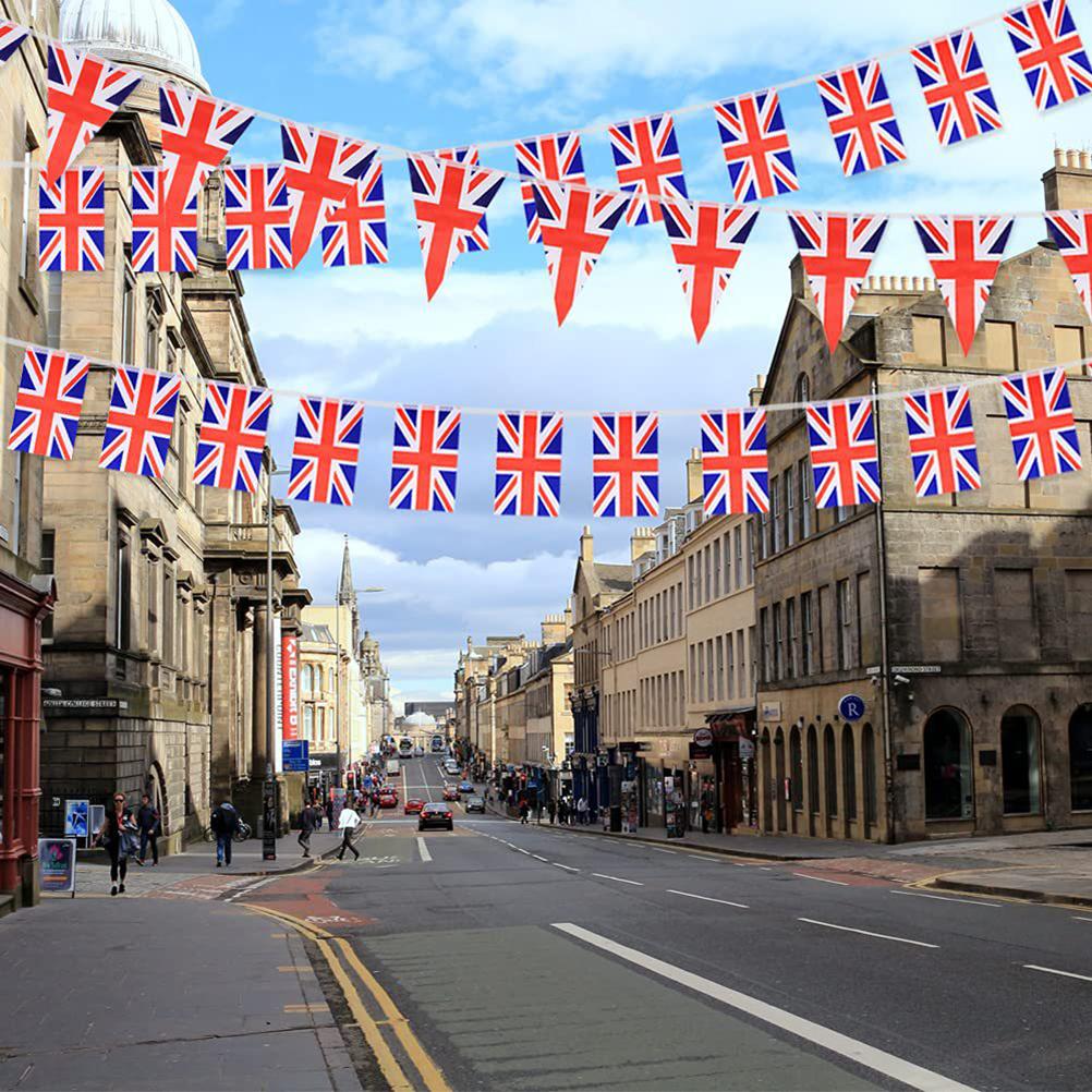 Union Dreieckswimpelkette 25 Stück Britische Flaggen 70. Jahrestag England Flaggenwimpelkette für das Platinjubiläum der Königin Kneipe