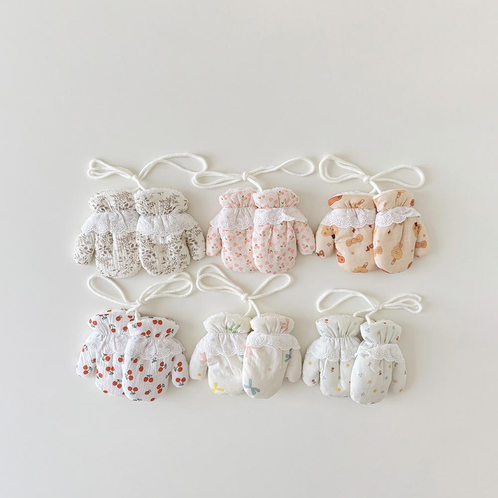 Fashion Baby Mittens Cute Floral Print Lace Winter Mittens for Girl Warm Plush Lined Thermal Toddler Kids Mittens