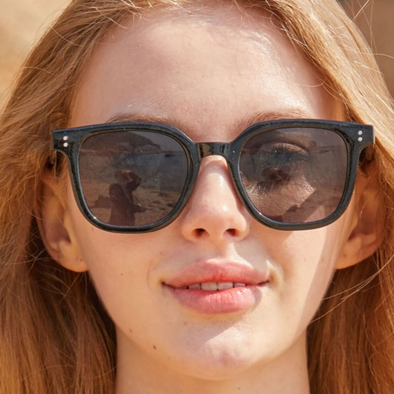 

KOLEAT WOMEN Layered Horn-Rimmed All-Black Square Round UV Protection Sunglasses [SQRAB] FREE