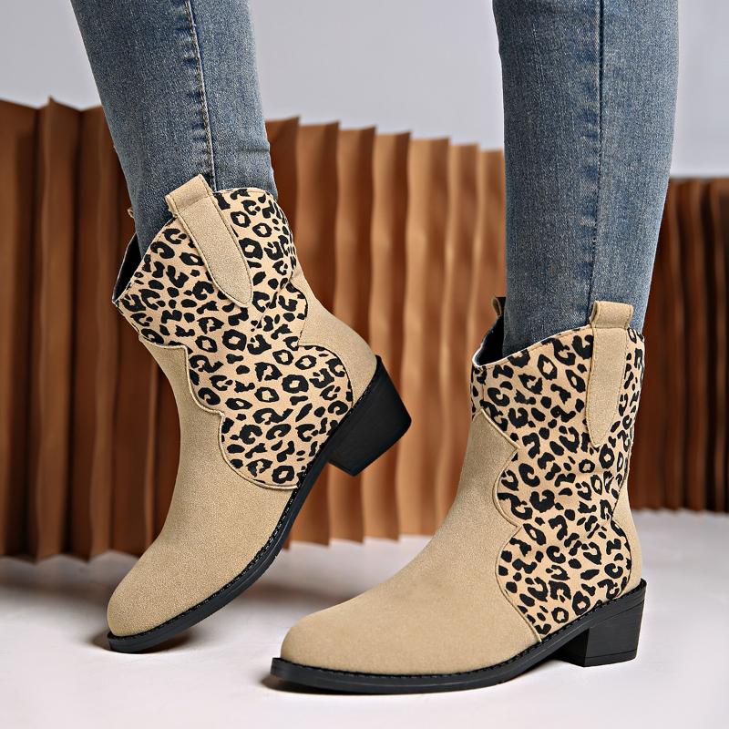 2026 New Women'S Casual Fashion Boots Middle Heel Leopard Chunky Heel Pointed Toe Mid Calf Boots High Heels Women'S Boots