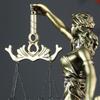 Estátua da Deusa da Lei Vendada Escultura de Dama da Justiça em Resina com Balança Figurine Grega da Justiça Ornamento Presente para Advogados
