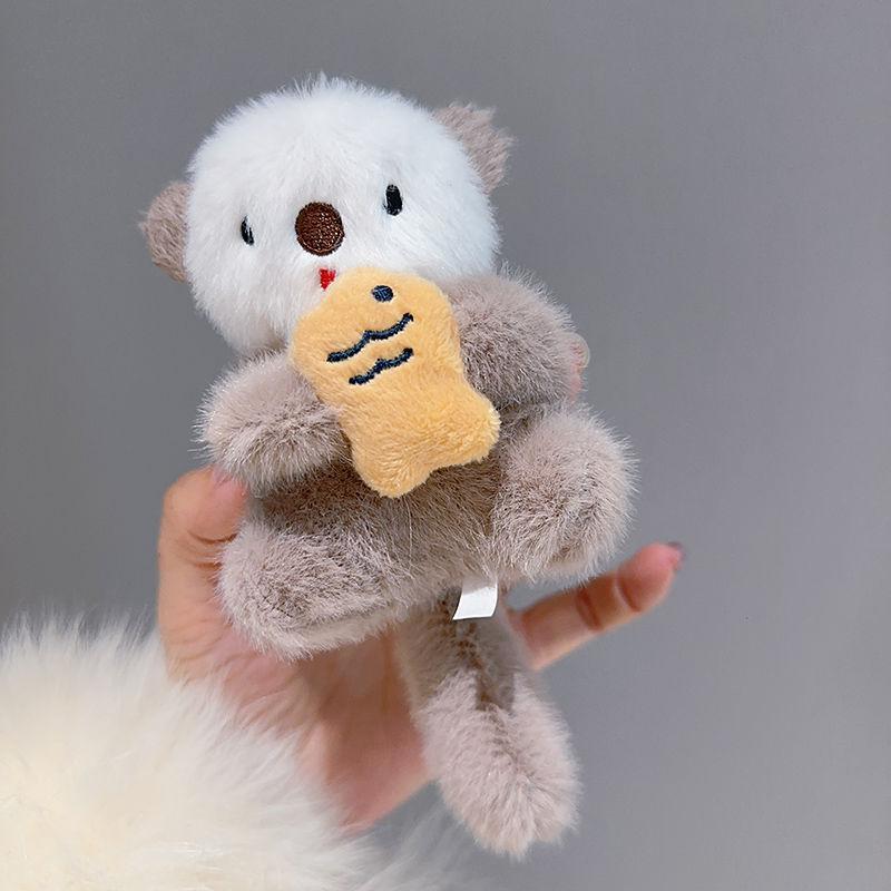 Otter Plush Toy With Short Pile Fabric And Lobster Clasp For Car And Bag Decor