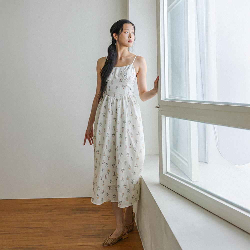 Laengsseon Ls_Romantic Flower Slip Dress_Ivory