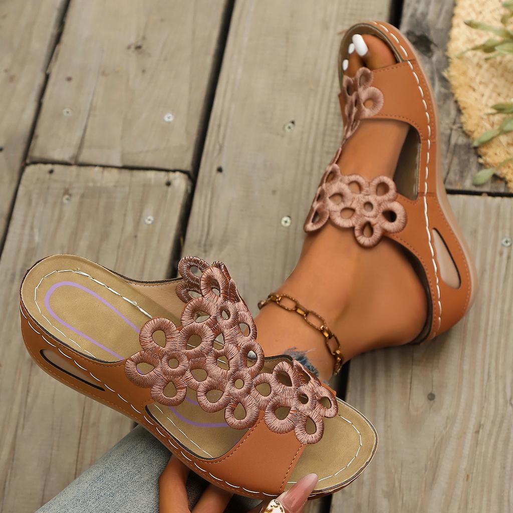 Women Sandals Hollow Out Flower Wedge Sandals Women Summer 2026 Soft Bottom Slip on Platform Shoes Trend Plus Size Shoes Woman