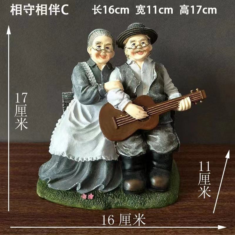 Europe Sweet Grandparents Resin Sculpture Accessories Art Wedding Anniversary Gifts Home Bedroom Desktop Statue Decoration Items