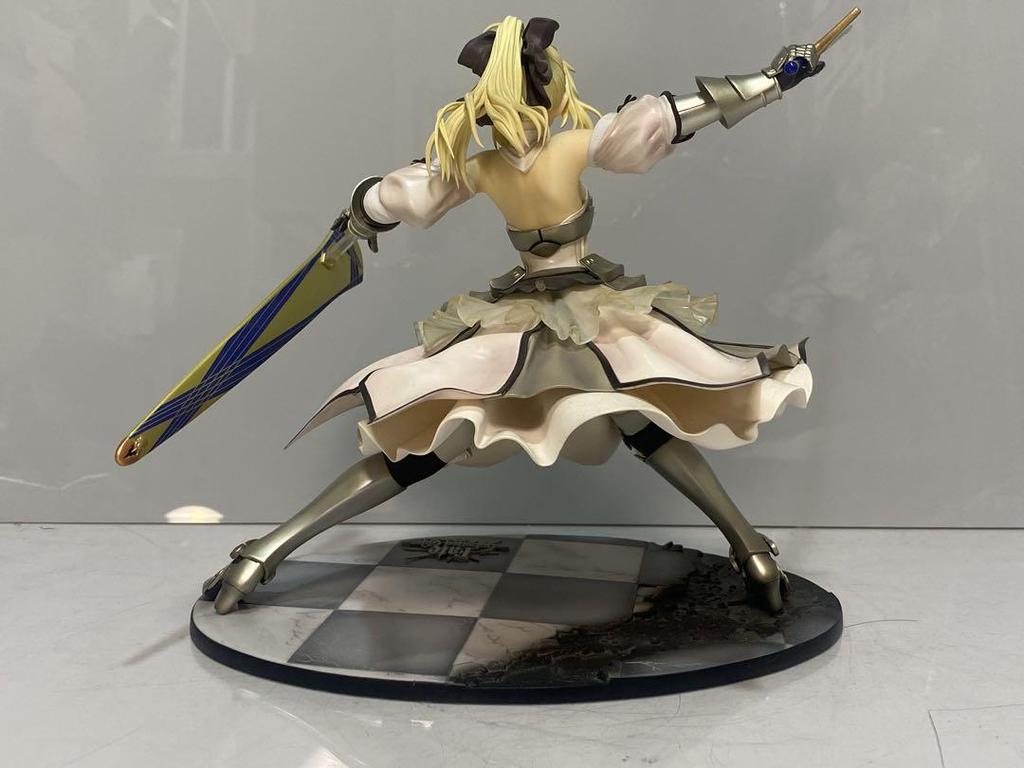 [USED] 1/7 Fate Saber Lily All Faraway Utopia (Avalon)