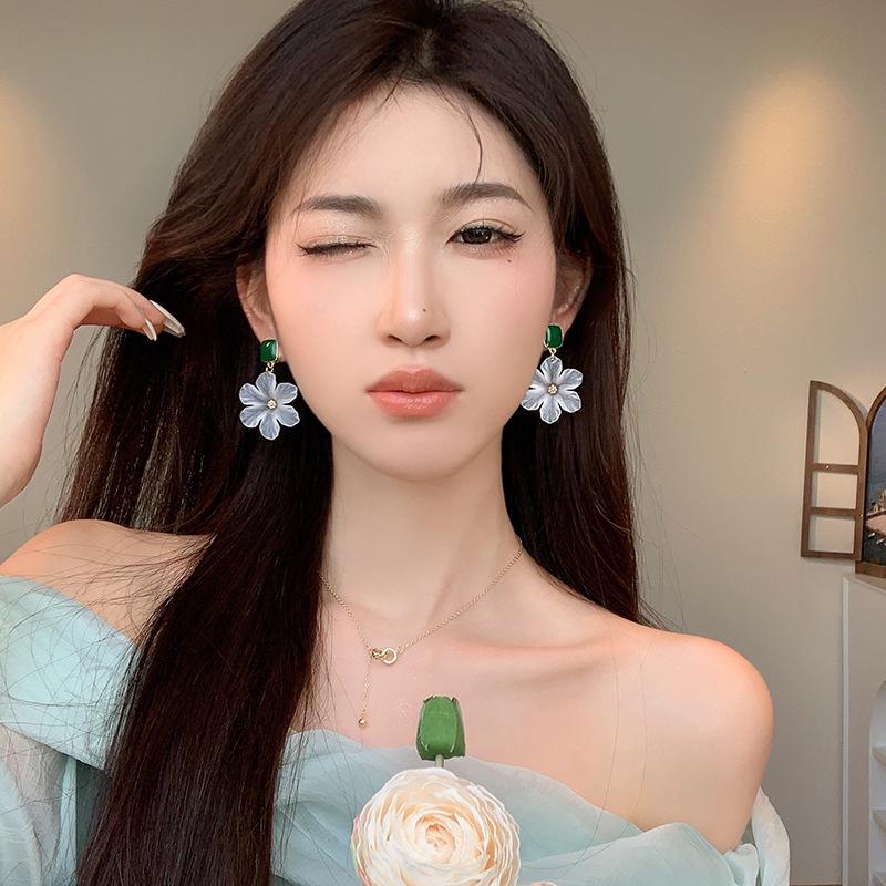 

«Серьги-игловые цветы из серебра 925 пробы — стиль Ян Цайюй, нишевый дизайн, элитные женские серьги 2024 года»