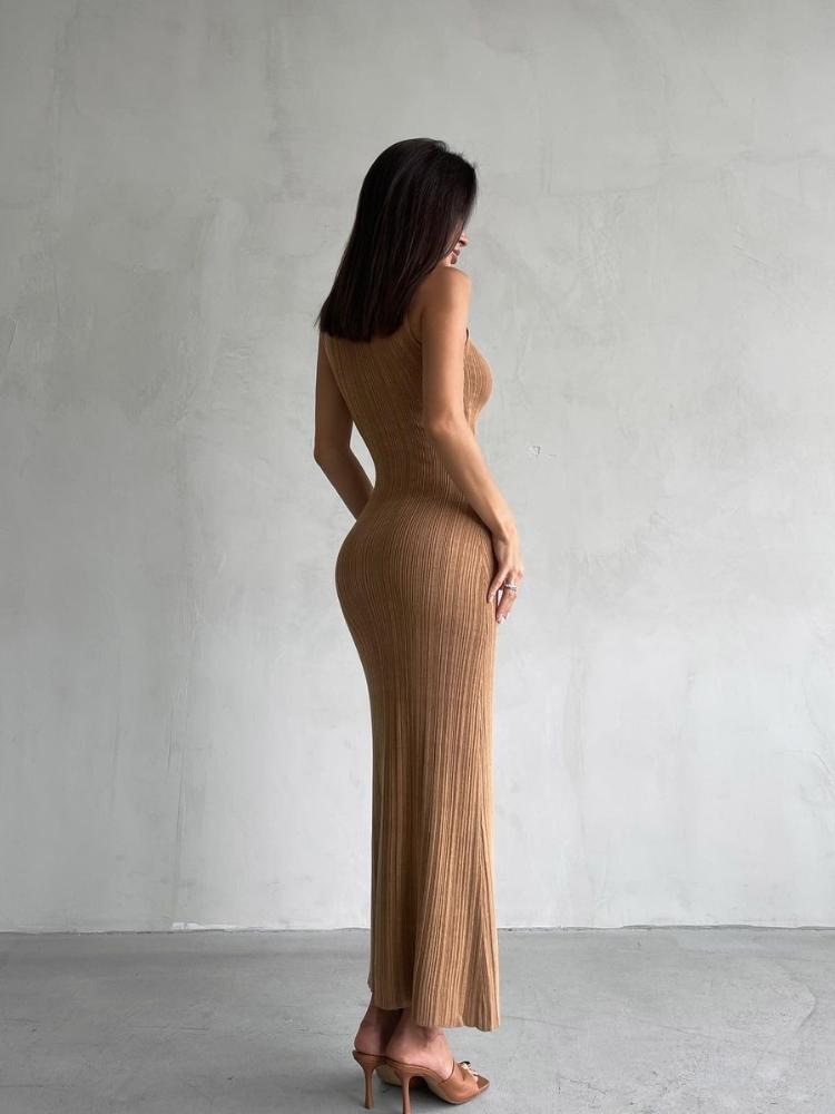 Elegant High Collar Sleeveless Knitted Dress for Autumn/Winter