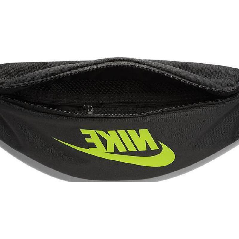 Nike Sportswear Polyester Fanny Pack Regular Unisex Black Casual CZ7938-070