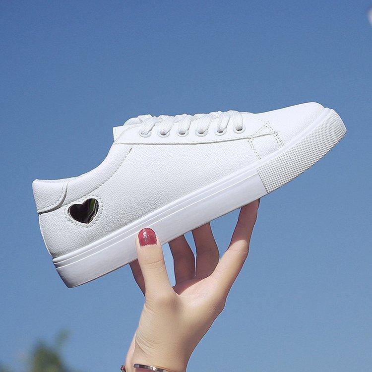Tide Shoes Love Little White Shoes Women's 2023 Summer New Basic Breathable Korean Version Casual Board Shoes Flat Shoes Women