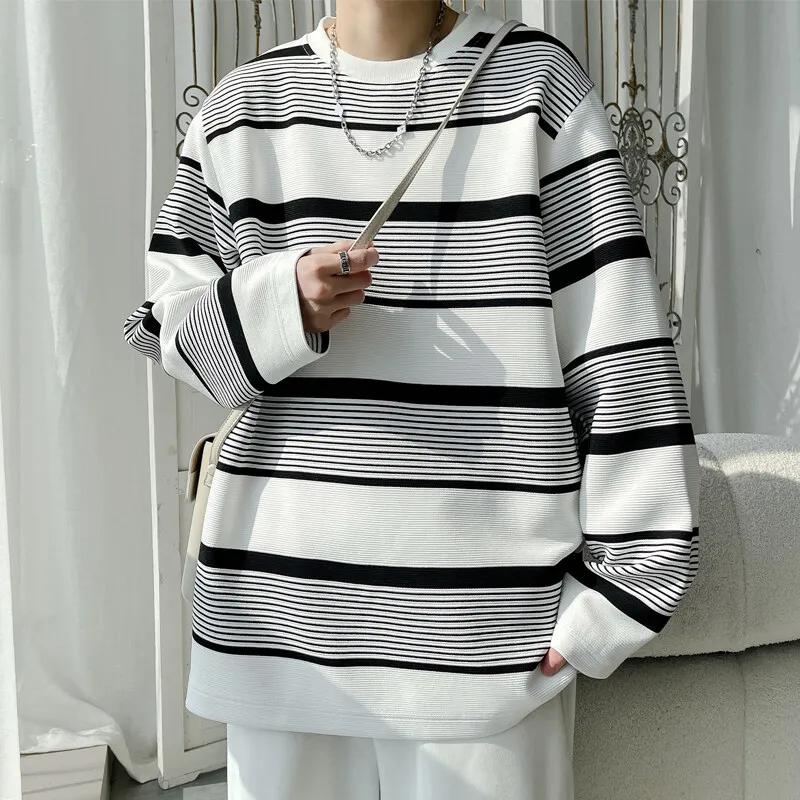 2025 Spring Autumn Men O-Neck Striped T-Shirt Fashion Loose Streetwear Tshirt Men Long Sleeve Japanese Style Lazy for Teens