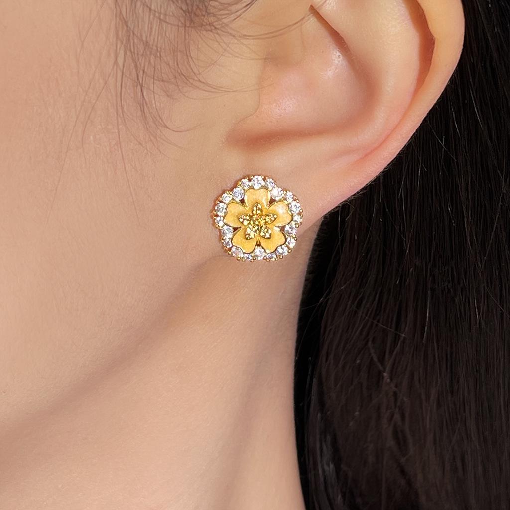 18K Gold Enamel Drip Glaze Zircon Flower Stud Earrings - Elegant, Luxurious Design for Women