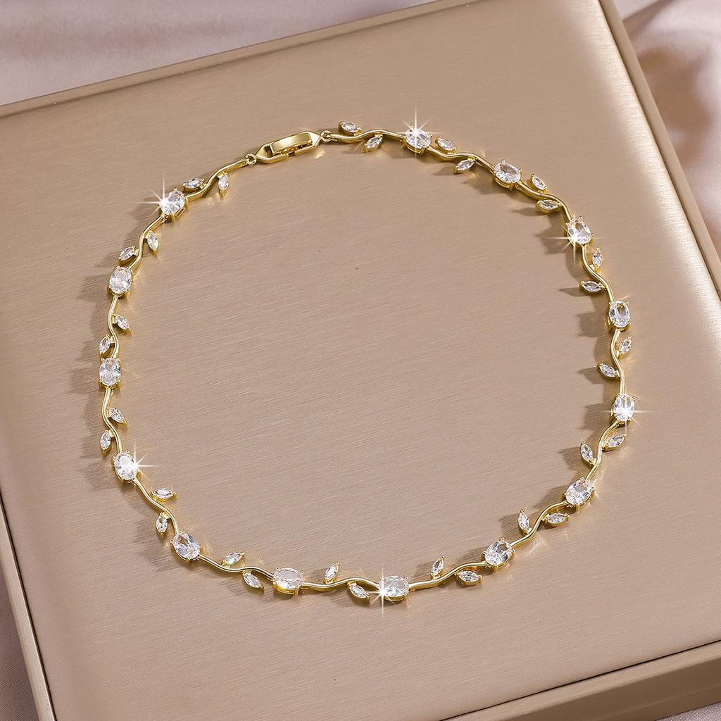 Luxury Gold-Plated Copper Zircon Leaf Bracelet, High Quality Jewelry