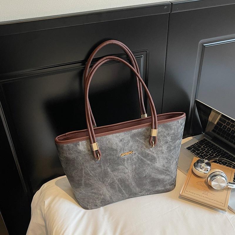 

Летняя новая модель текстурированной сумки, студенческая сумка для поездок на учебу, повседневная сумка-тоут чёрный