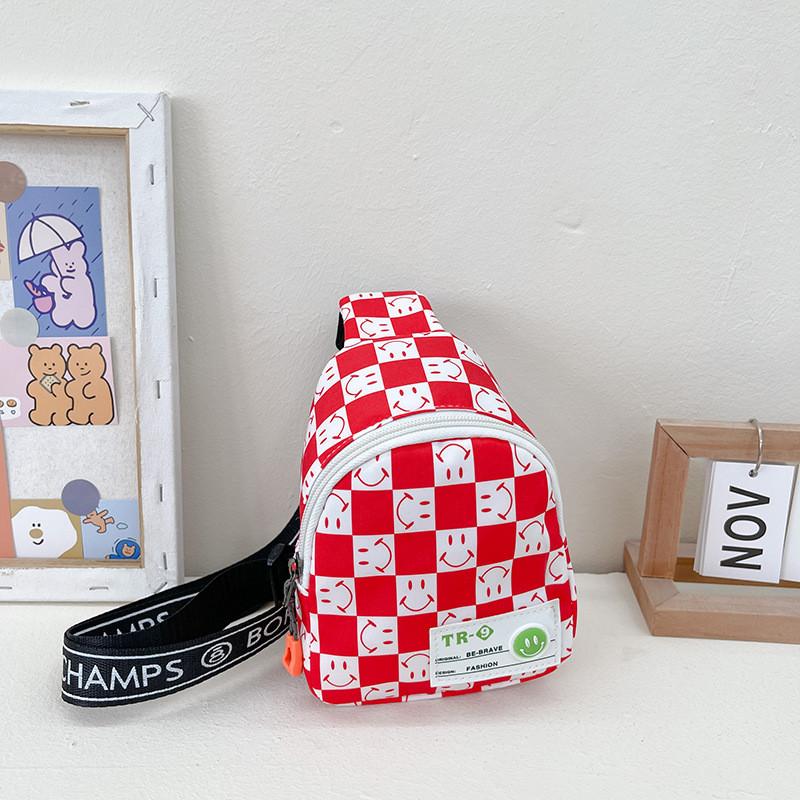 Trendy And Fashionable Kids Sling Bag In Cute Checkerboard Style For Daily Use красный