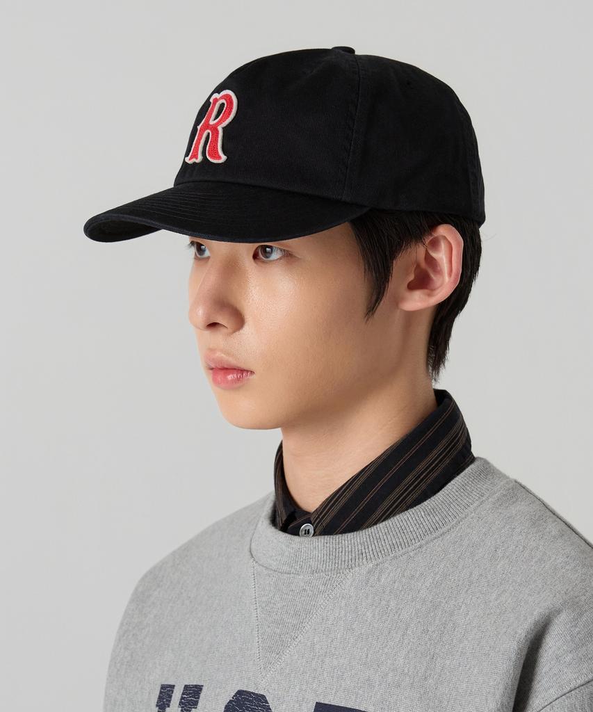 CHAMPION Heritage R Applique Ball Cap Black