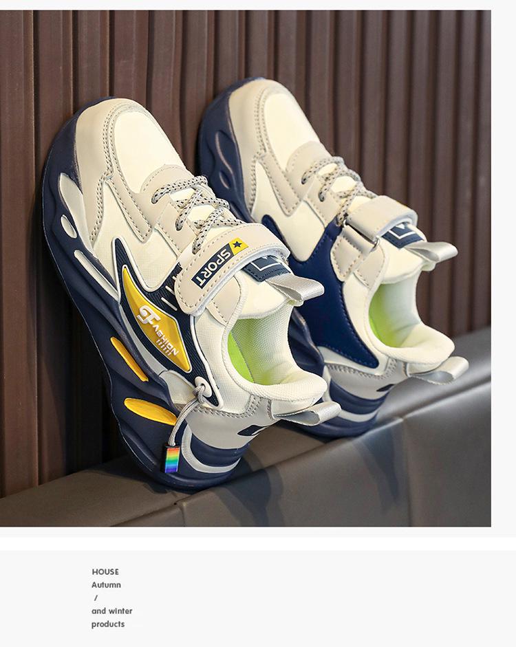 Waterproof Leather Boys' Sneakers: Lightweight, Breathable, Soft Sole Casual Running Shoes for Medium and Large Primary School Children.