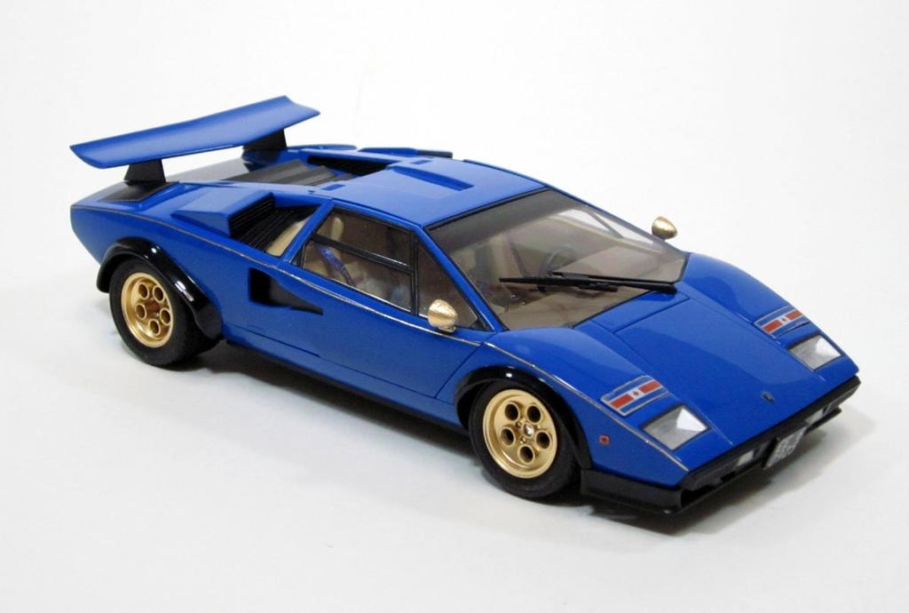 Aoshima Bunka Kyozaisha Super Car Wolf Countach Versiunea 2 1/24 Nr. 05