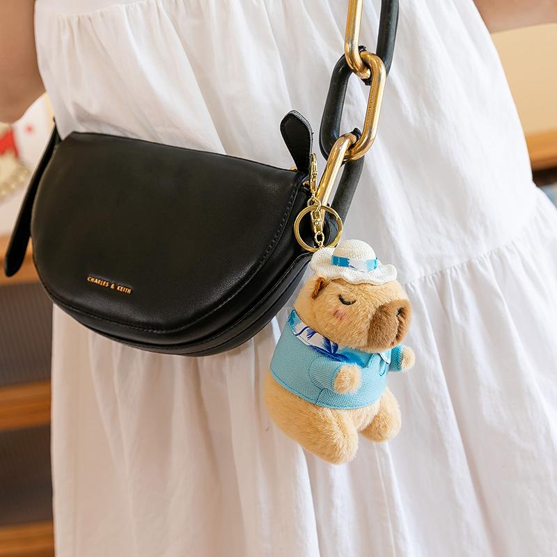 Cute Summer Card Capybara Small Pendant Car Keychain Doll Bar Throw Pillow Doll Plush Toy