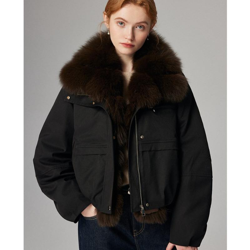 Women`s Short Puffer Parka Faux Fox