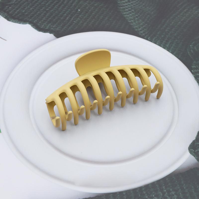 New Large Size Hair Claws for Women Claw Clip Korean Headdress Soild Color Crab Hair Clip Hairpin Fashion Hair Accessories