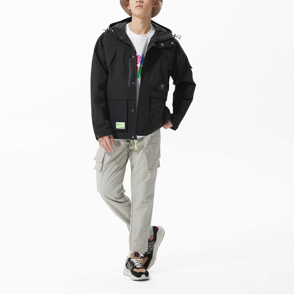 New Balance Men's New Balance Multiple Pockets Woven Hooded Jacket Black AMJ21356-BK