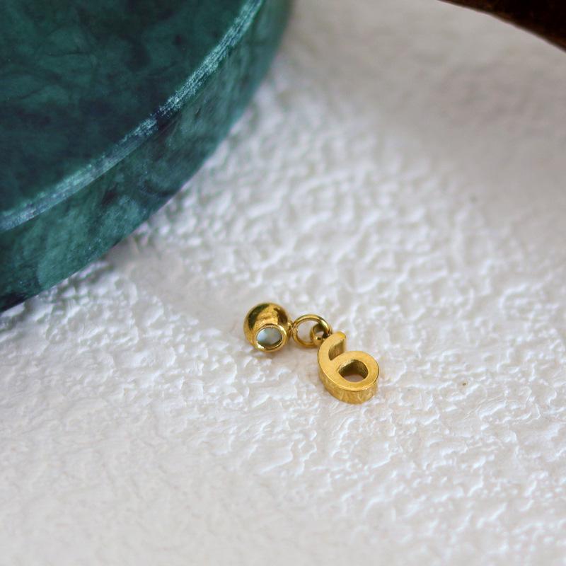 DIY Letter Necklace: 26 English Letter Pendant, Pull-Out Chain, Personalized Single Pendant Accessories