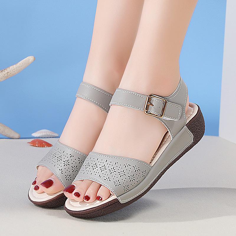 

Summer cowhide engraved comfortable mother shoes thick-soled rocking bottom sandals women s buckle outer wear women s cool 35