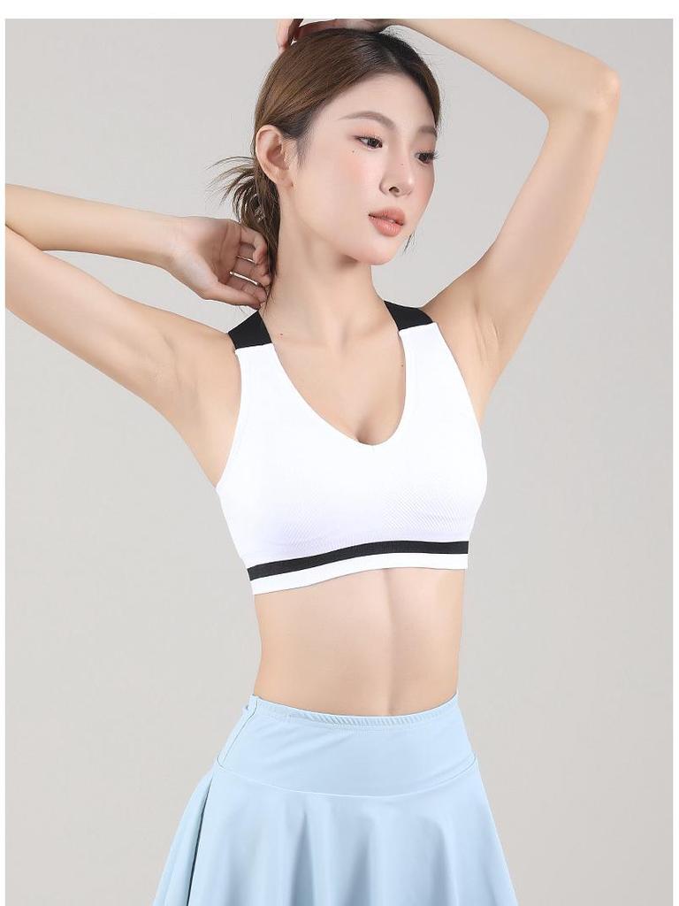 Spring & Summer Women's High-Impact Shockproof Yoga Sports Bra with Beautiful Back Design
