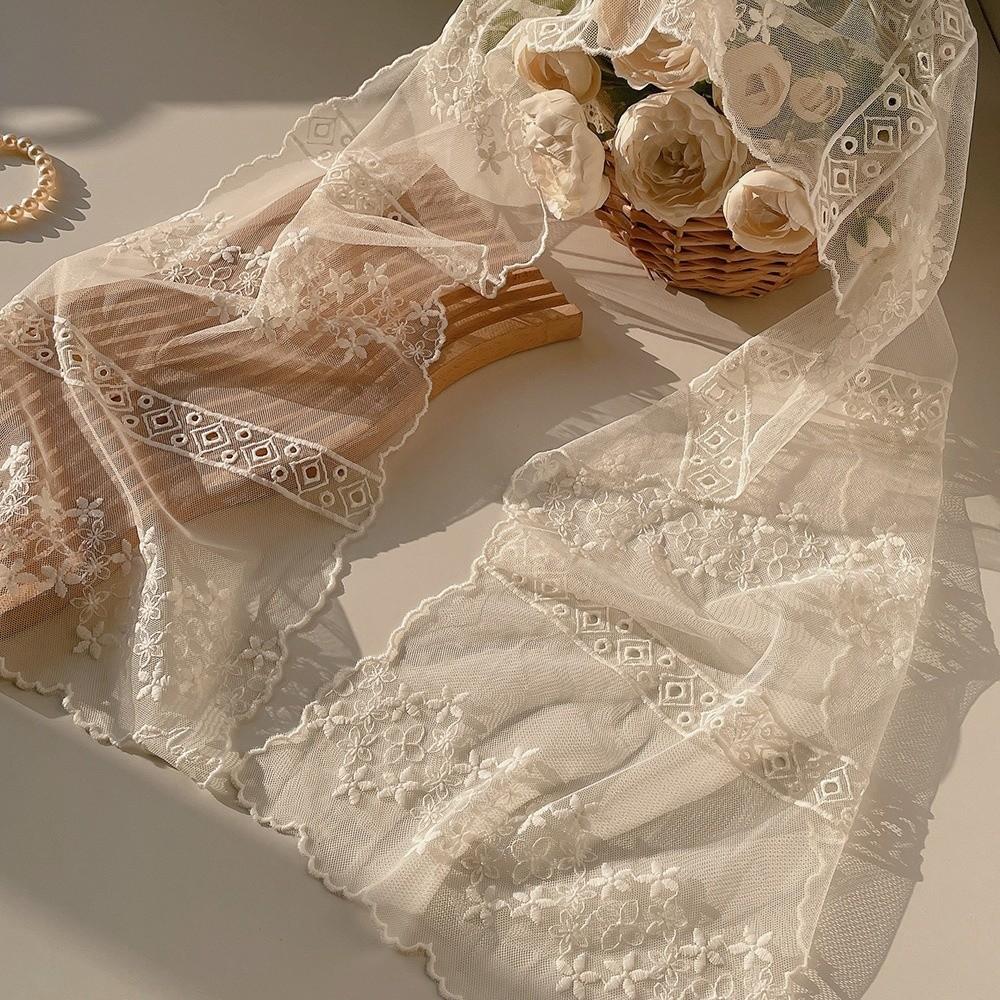 Embroidered Flower Sunscreen Shawl Breathable Mesh Female Headscarf Retro Lace Scarf  Women
