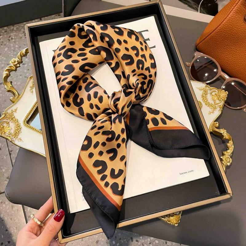 70cm Square Silk-Like Scarf Women Lightweight Fashion Accessory Office Chic Neck Wrap Stylish Print Design