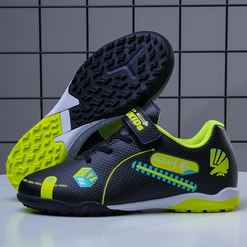 Premium Quality Kids Soccer Cleats Unisex Child Turf Soccer Shoes Indoor Youth Football Boots Artificial Ground Trainning Futsal Sneaker Outside