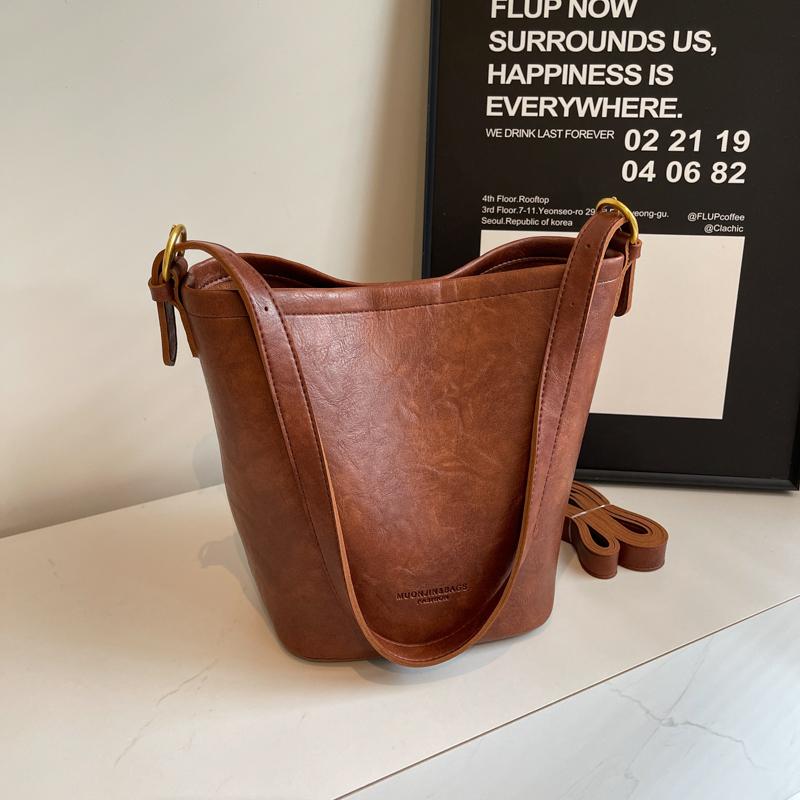 Fashionable and High-end Retro Women's Bag  New Handbag Bucket Bag Niche Versatile Crossbody Bag