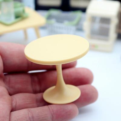 Casa delle Bambole Fai da Te Tavolino Rotondo Mini Modello Scena Micro Camera da Letto Giocattoli per Famiglia Bambola Ragazza Regalo Accessori Mobili in Miniatura per Casa delle Bambole