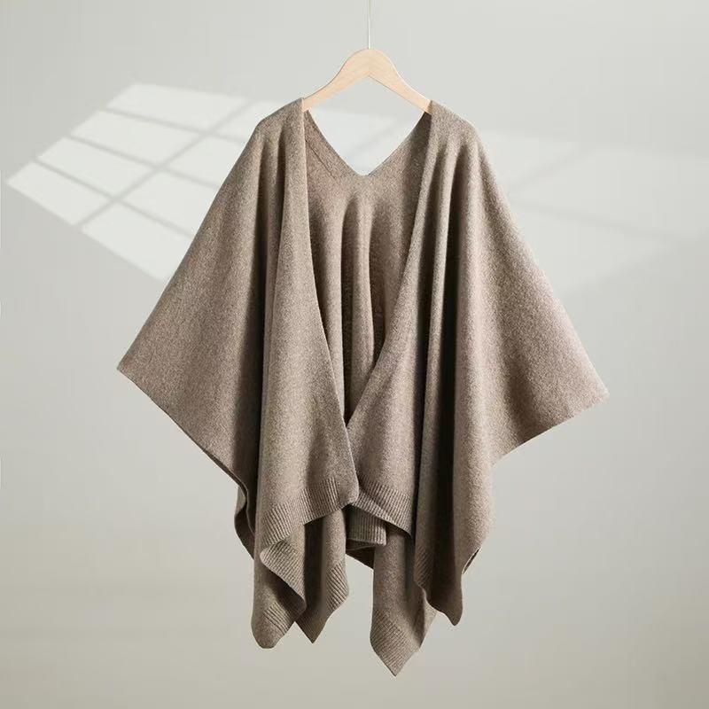 Elegant High-End Wool Cardigan: Solid Color Sleeveless Knit Shawl Cape for Autumn/Winter Travel