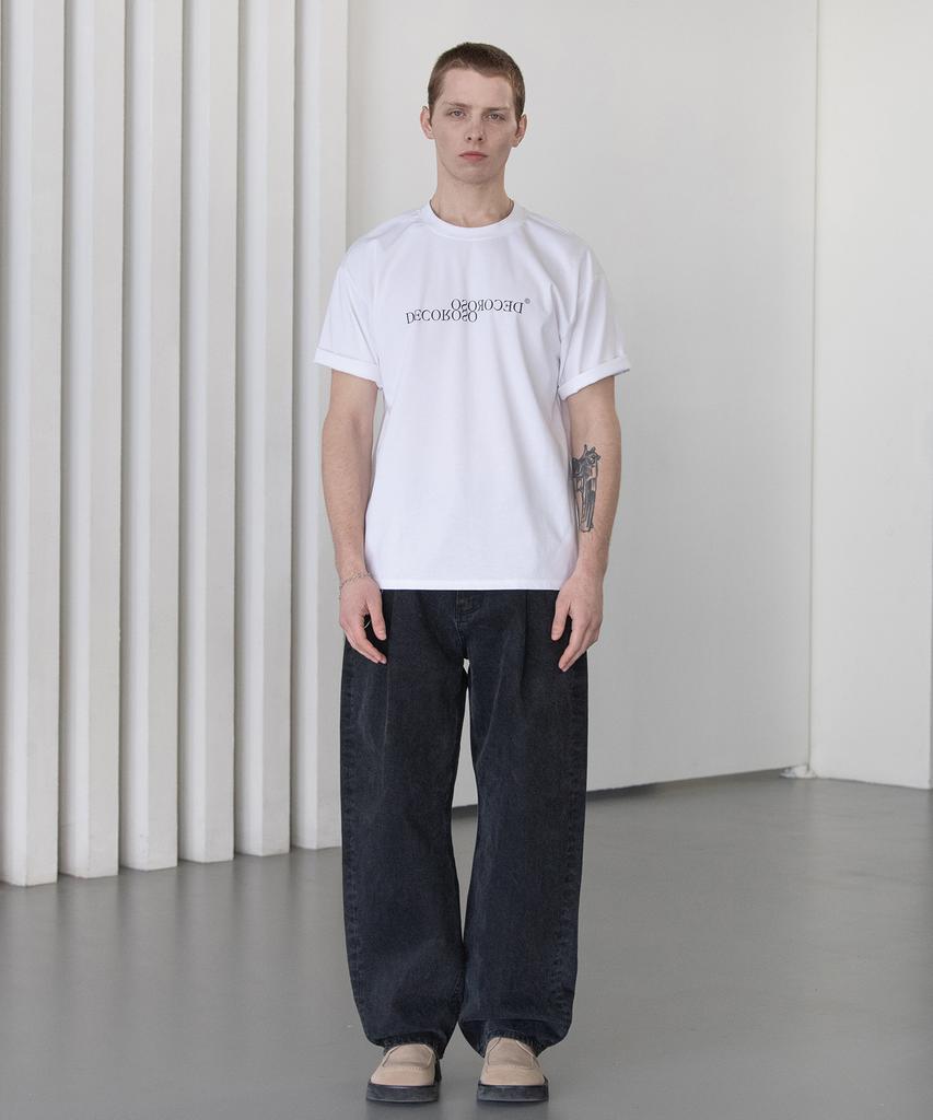 Dekkoloso Cool Cotton Lettering Logo Short Sleeve T-Shirt [White]