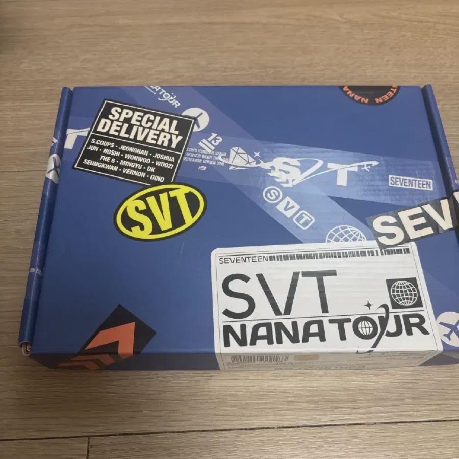 

Seventeen Nana Tour Box